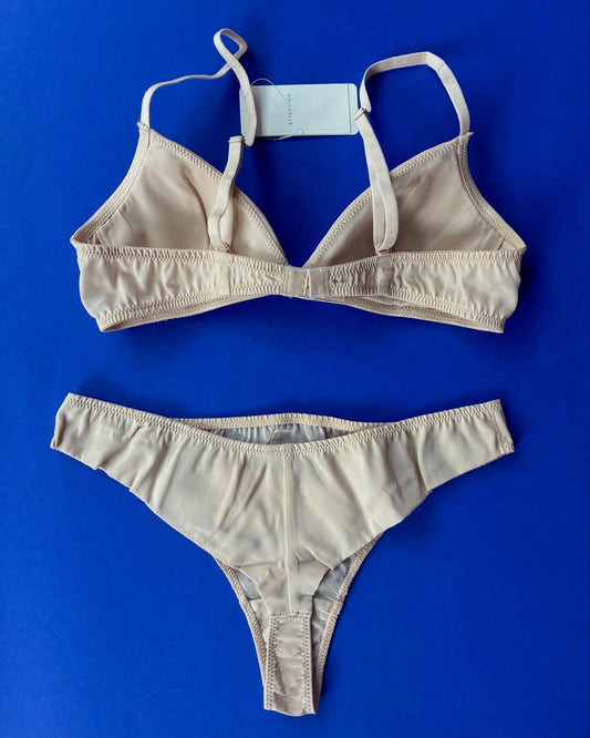 L'ANGÉLIQUE: Wireless Silk Bralette - Beige