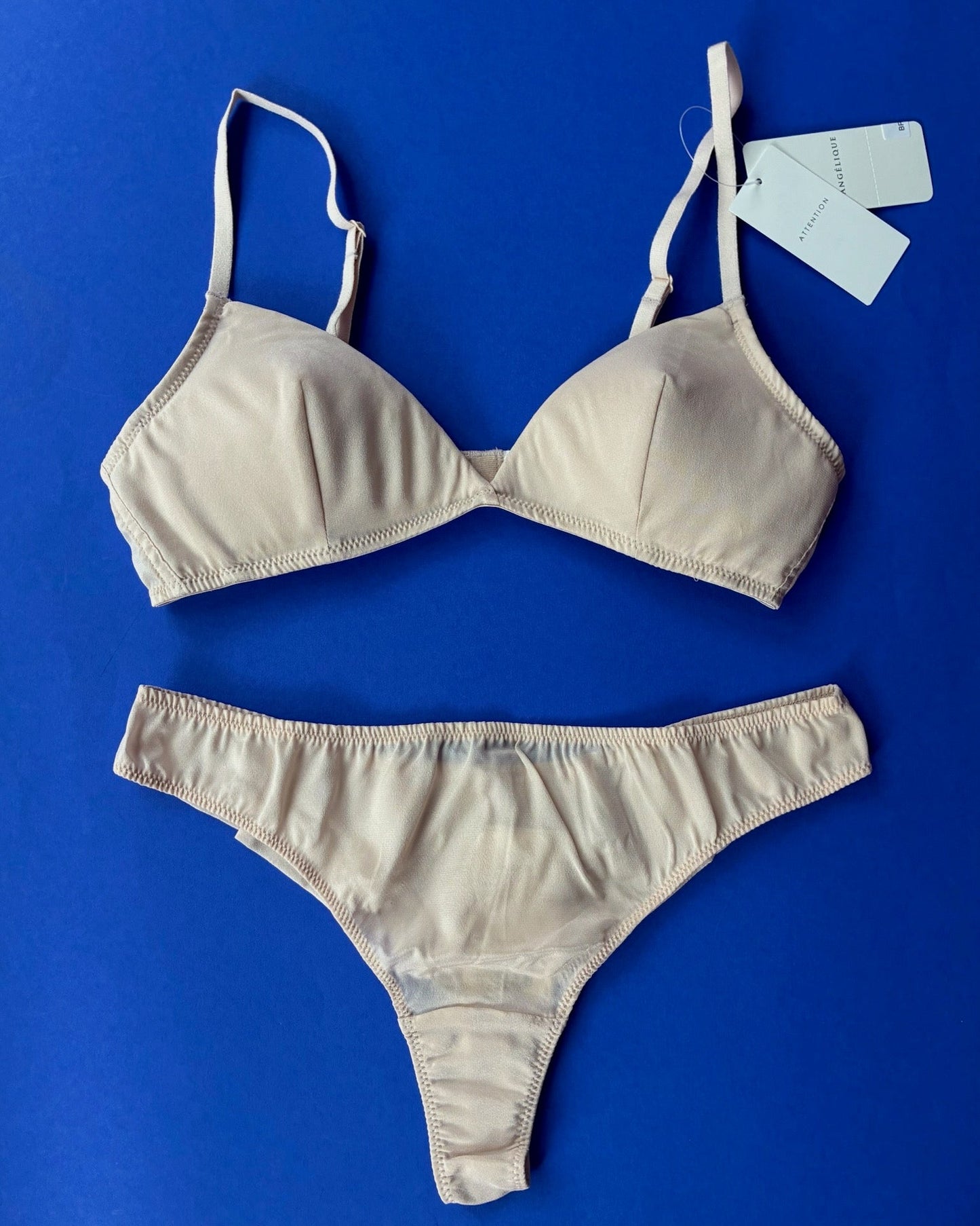L'ANGÉLIQUE: Wireless Silk Bralette - Beige