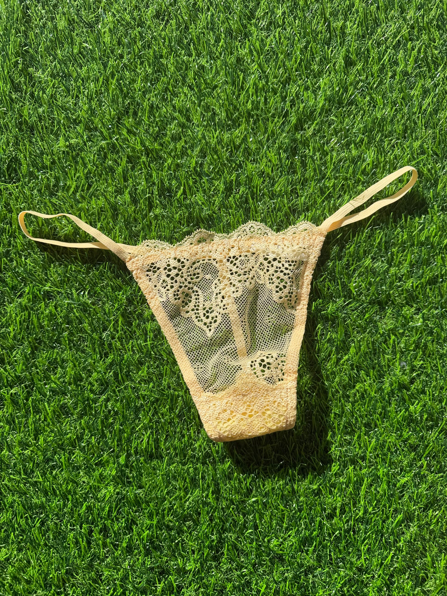 Only Hearts: So Fine Lace Tiki G-String - Buttercup