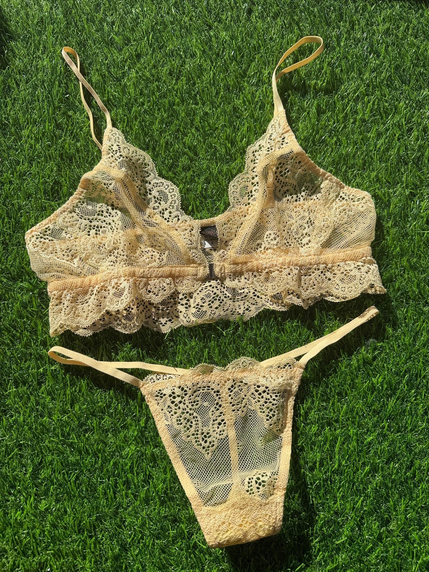 Only Hearts: So Fine Lace Tiki G-String - Buttercup