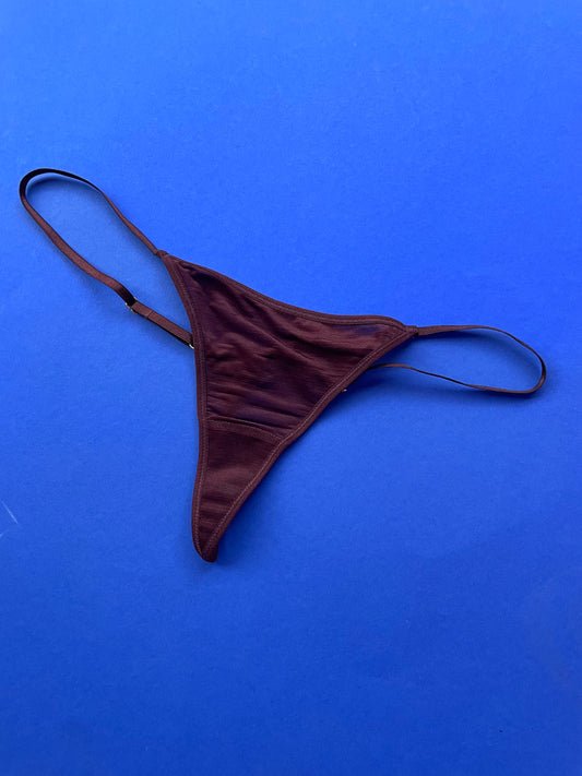 Marika Vera: Moore T-String Thong - Burgundy