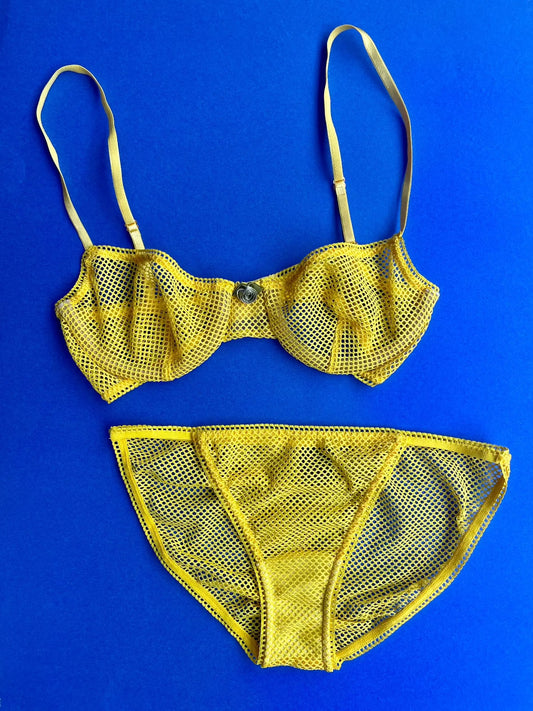 Only Hearts: Underwire Fishnet Bra - Sunny