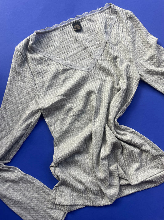 Only Hearts: Waffle Parker V Neck Long Sleeve - Heather Grey