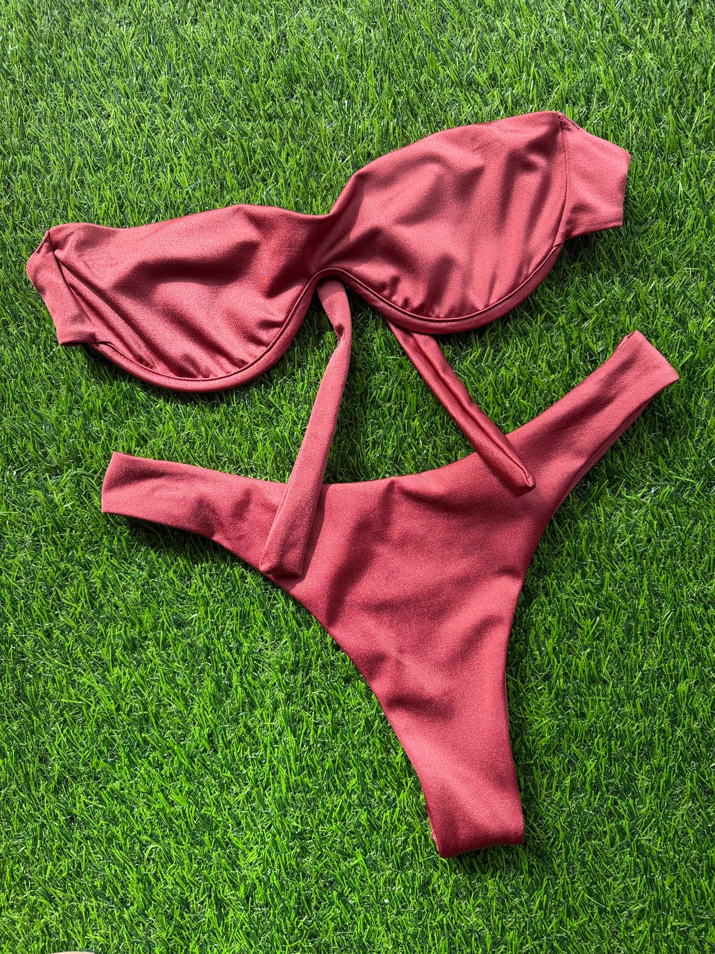 Anane: Lulu Underwire Bandeau Bikini Top - Dusty Rose