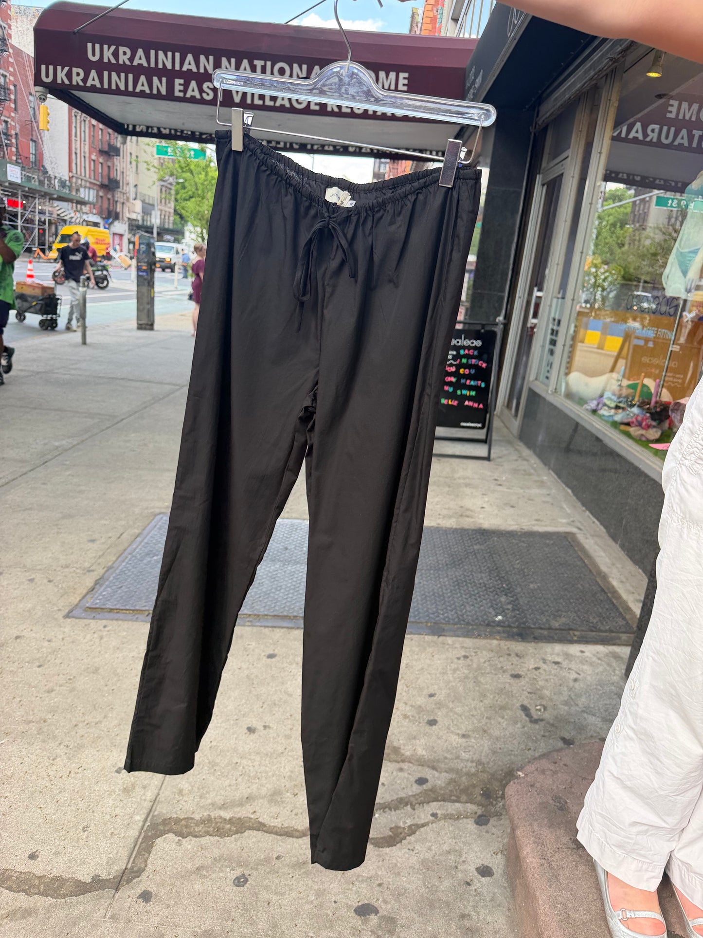 Hakea: Organic Cotton Beach Pant - Black