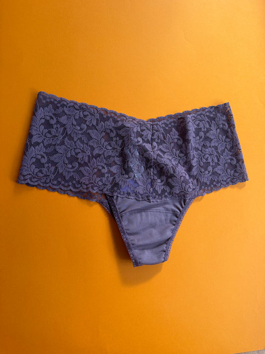 Hanky Panky: Cotton Retro Thong - Dusk