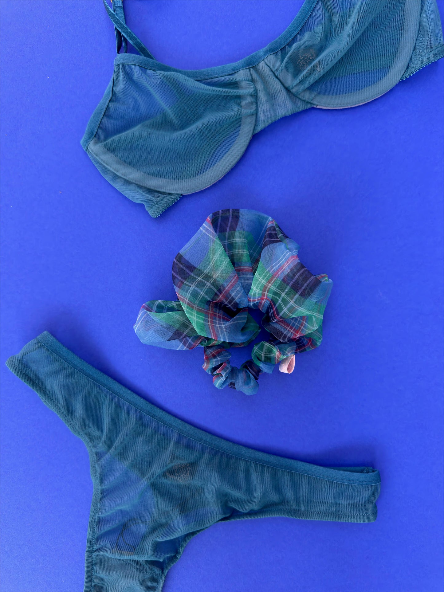 Izabel: Printed Tulle Scrunchie