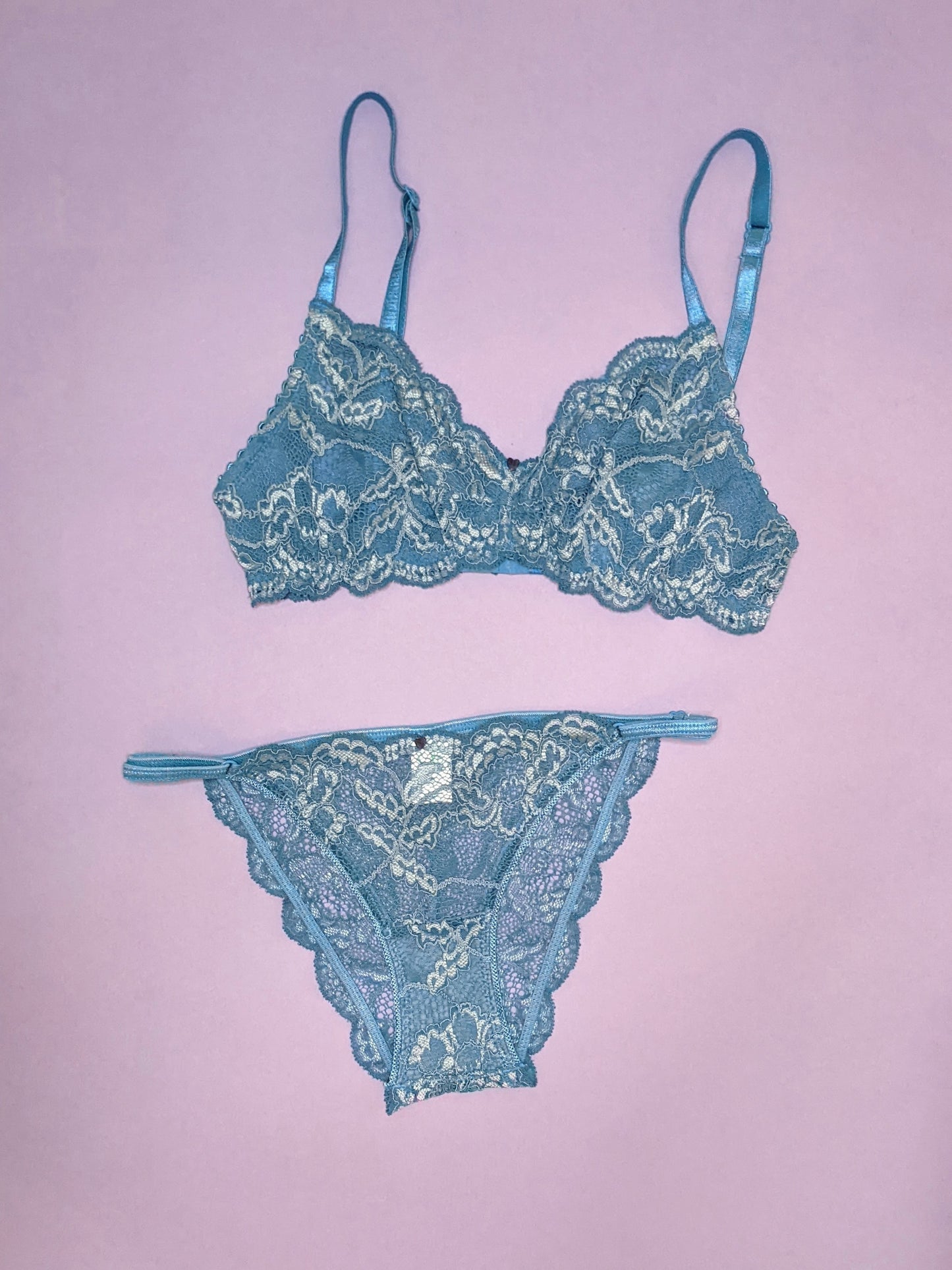 Clo: Fortuna Lace String Bikini - Cendre Blue