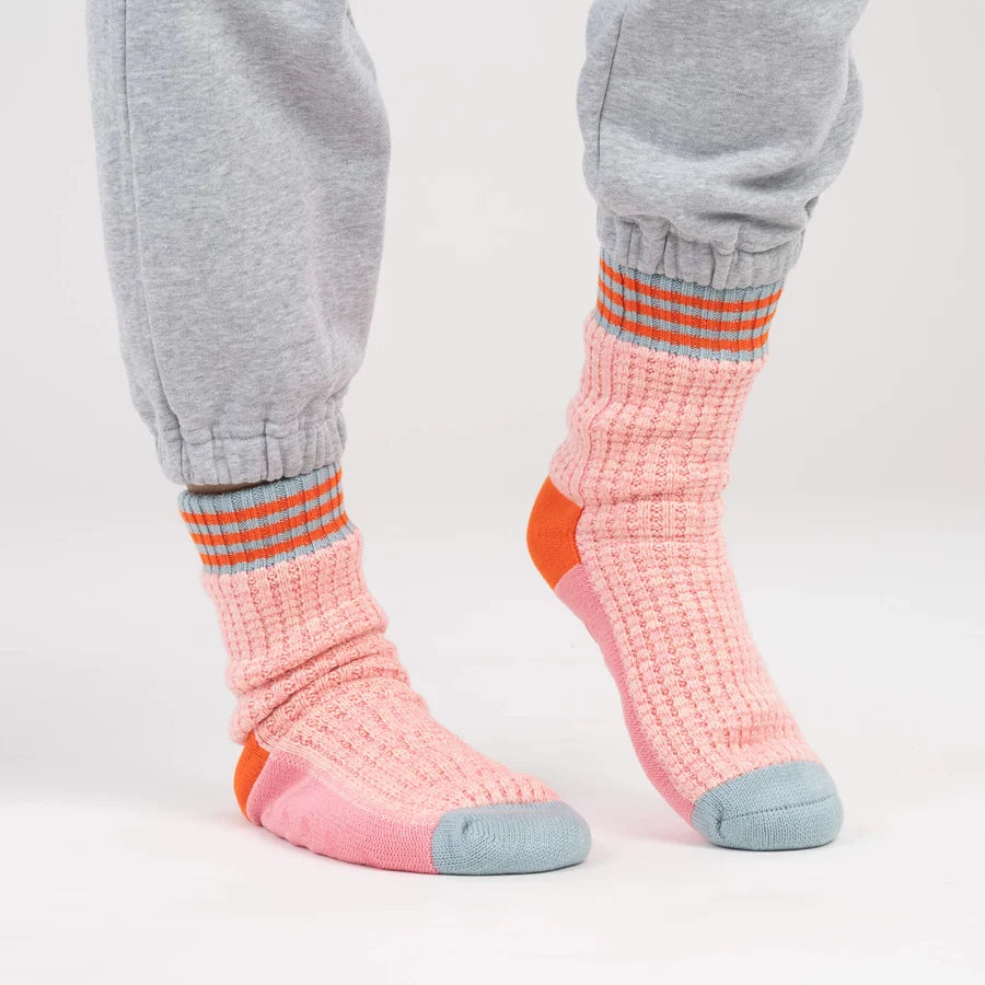 Verloop: Varsity Knit House Socks - Pink