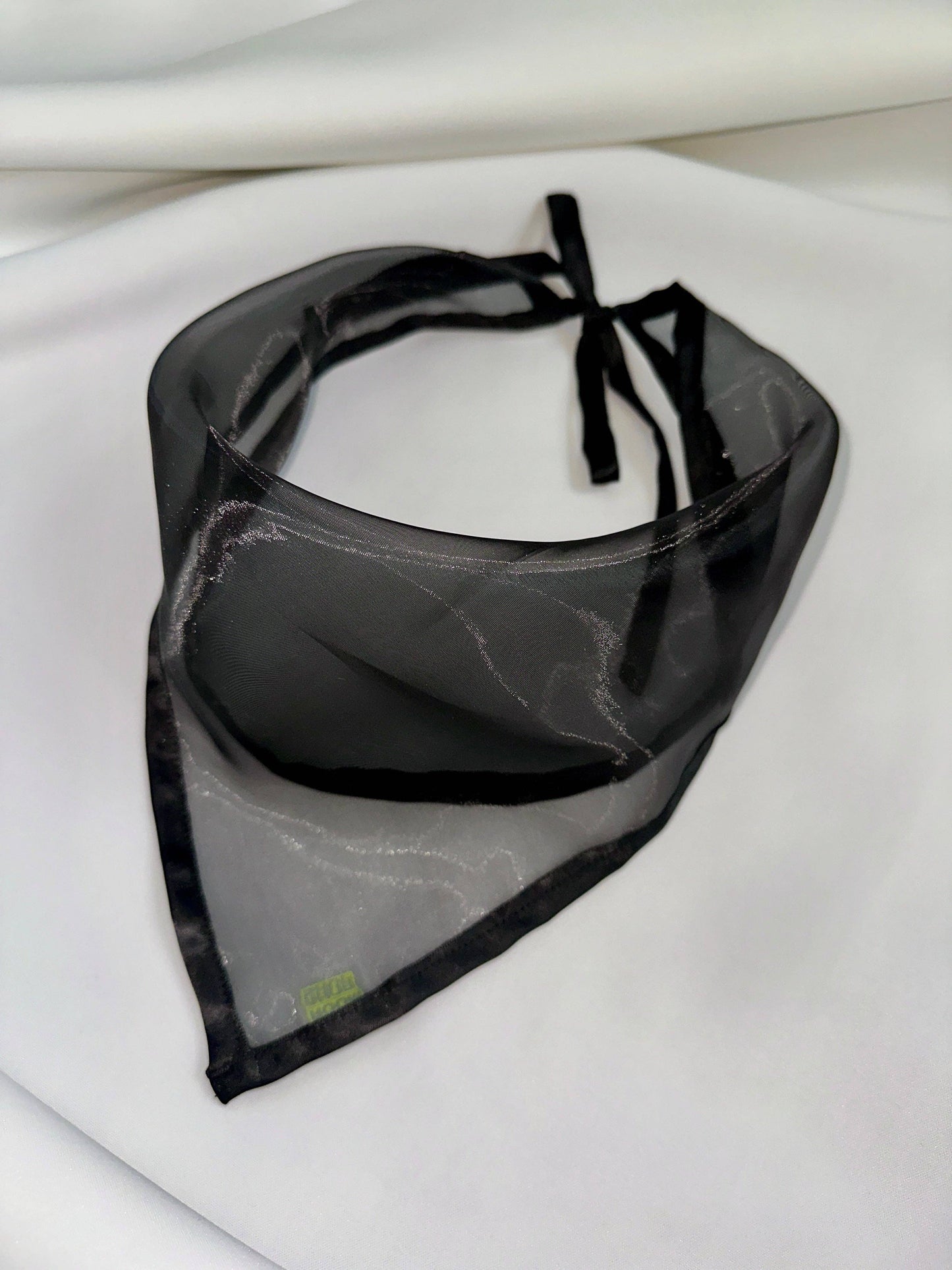 Room Shop: Frankie Sheer Headscarf - Black