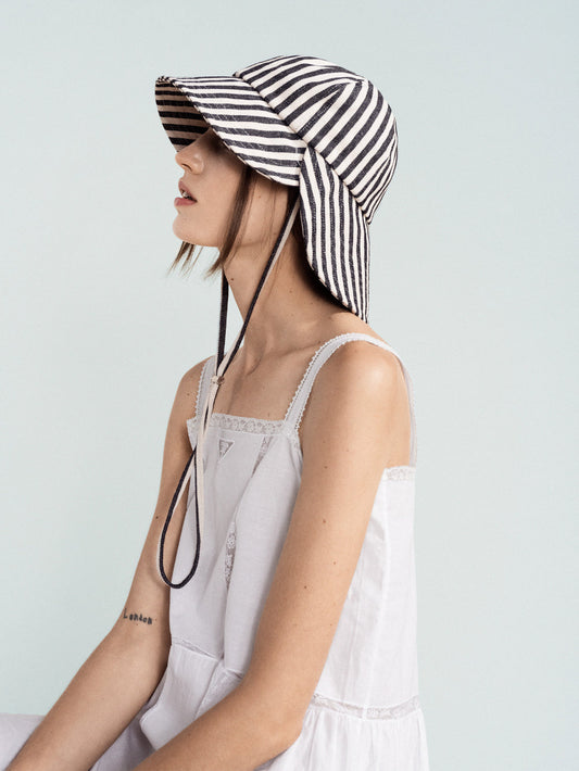 Hansel from Basel: Tulip Bucket Hat - Black Stripe