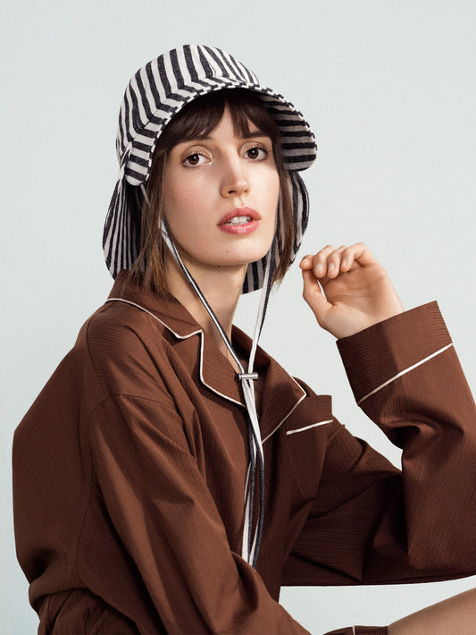 Hansel from Basel: Tulip Bucket Hat - Black Stripe