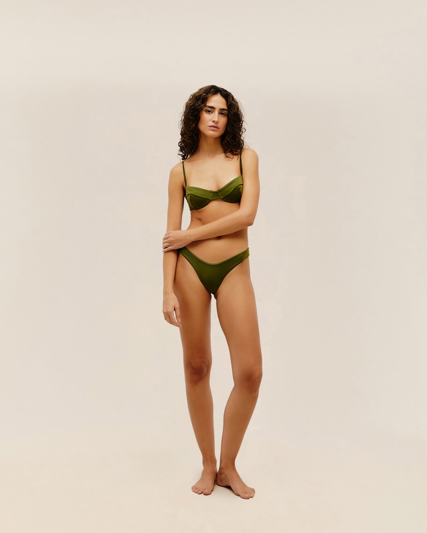 Haight: Adjustable Vintage Underwire Bikini Top - Olive Green