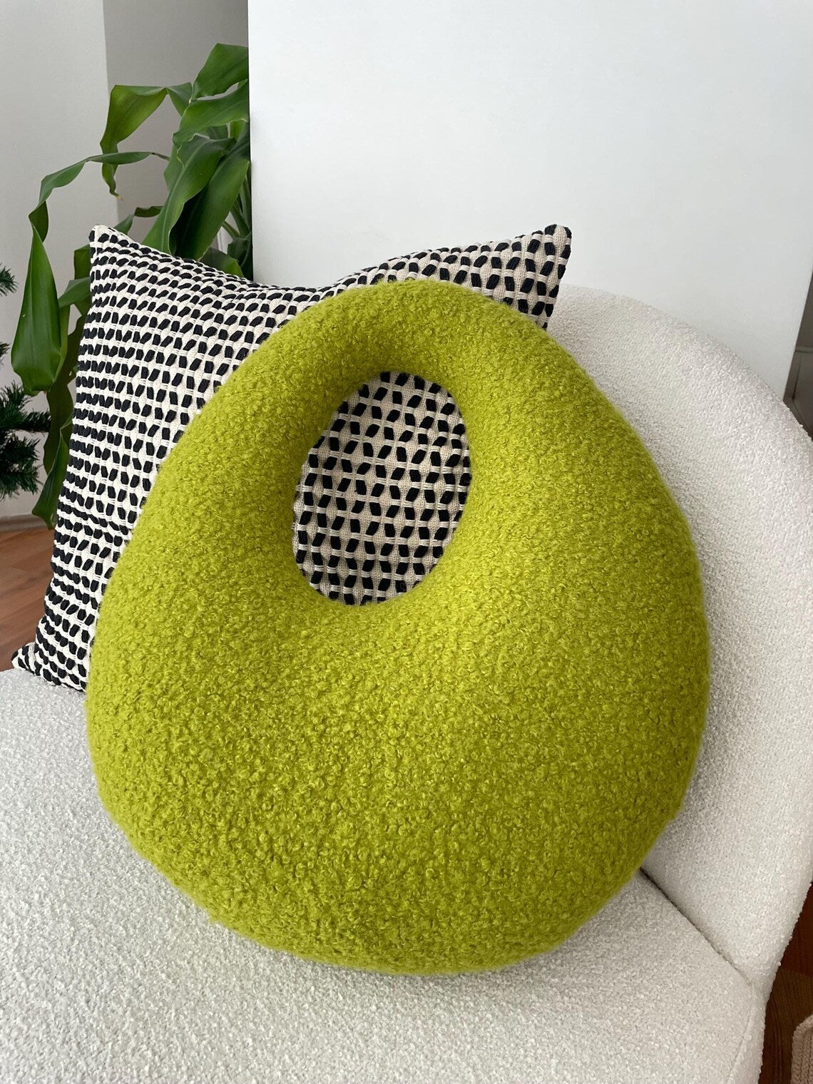 Belgin K.: Amorphous Boucle Pillow
