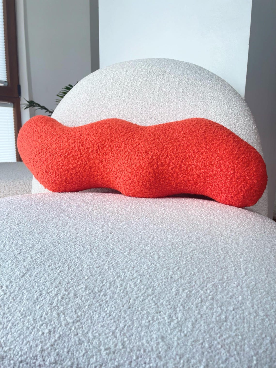 Belgin K.: Wavy Boucle Pillow