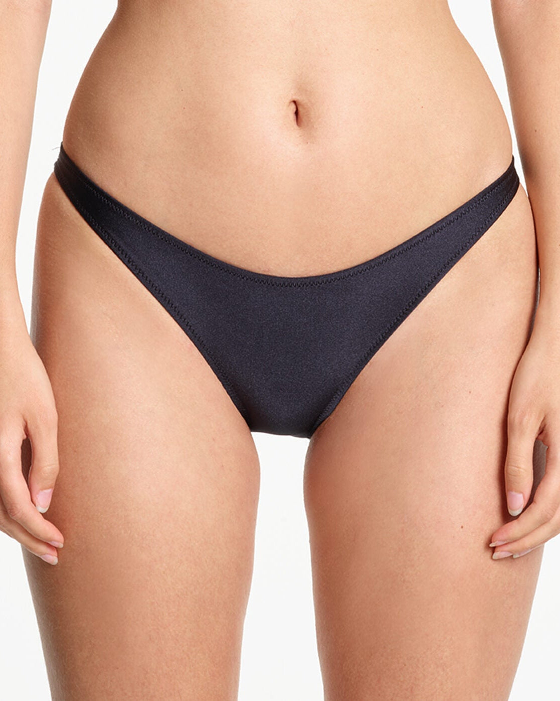 Yasmine Eslami: Eva Low Bikini Bottom - Black