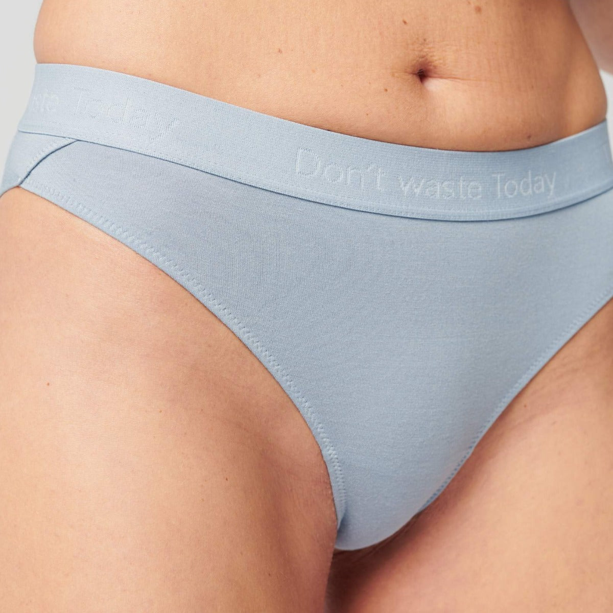 About: Soy Brazilian Brief - L
