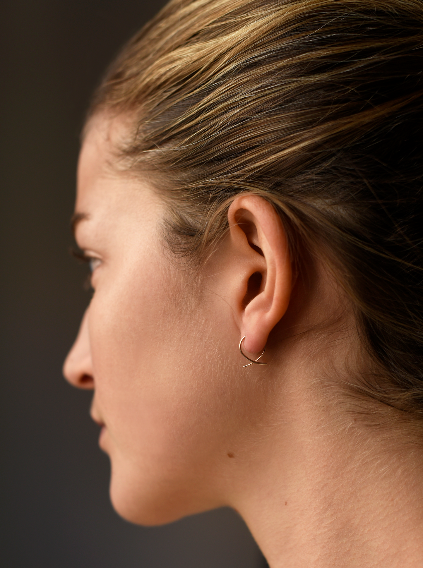 8.6.4: Threader Overlap Earrings - Small