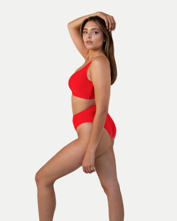 RAQ: Teri Underwire Crop Bikini Top - Red