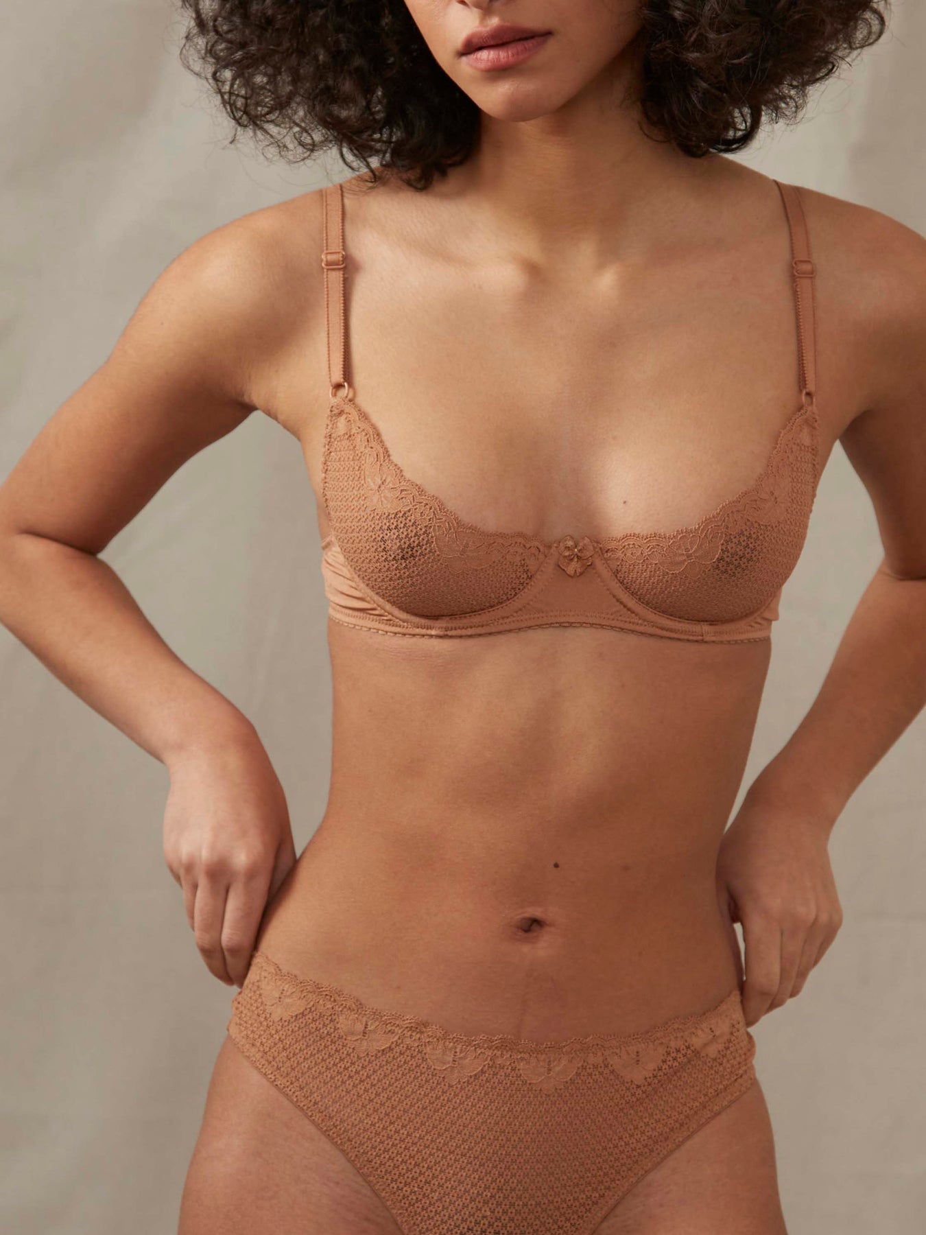 Duet by Timpa: Lace Thong with Keyhole Back - Caramel