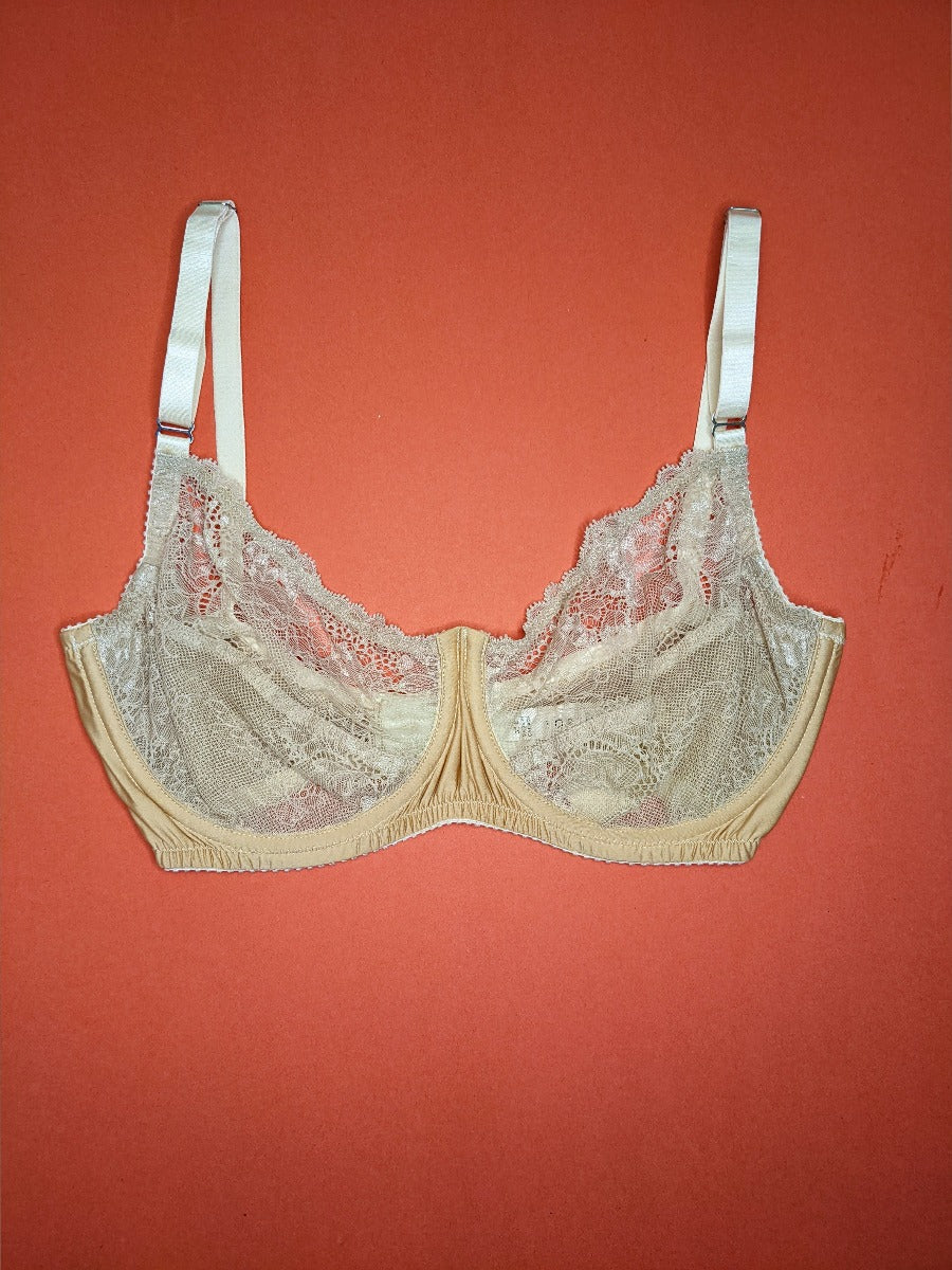 Fortnight: Ivy Classic Lace Underwire Bra - E to G Cups Only