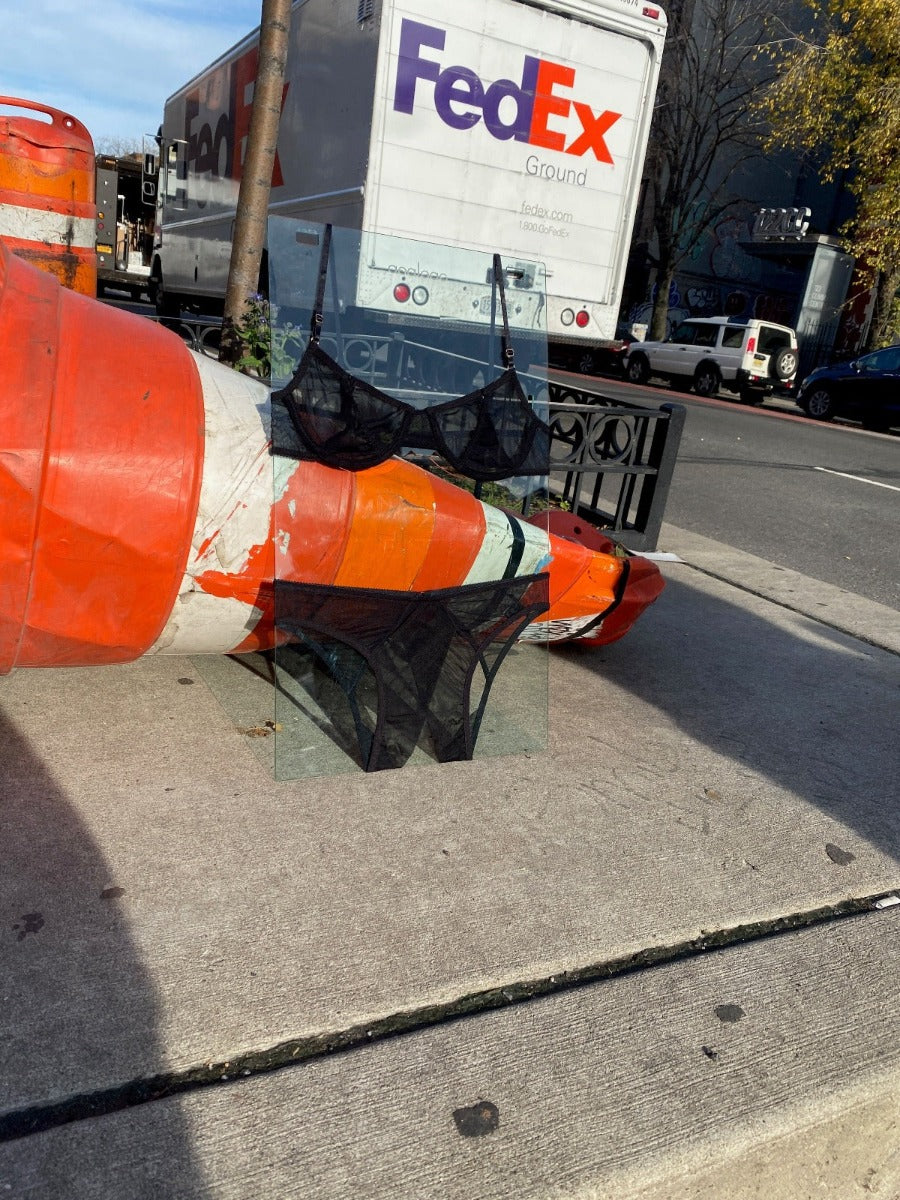 Only Hearts: Coucou Ouvert Bikini - Black