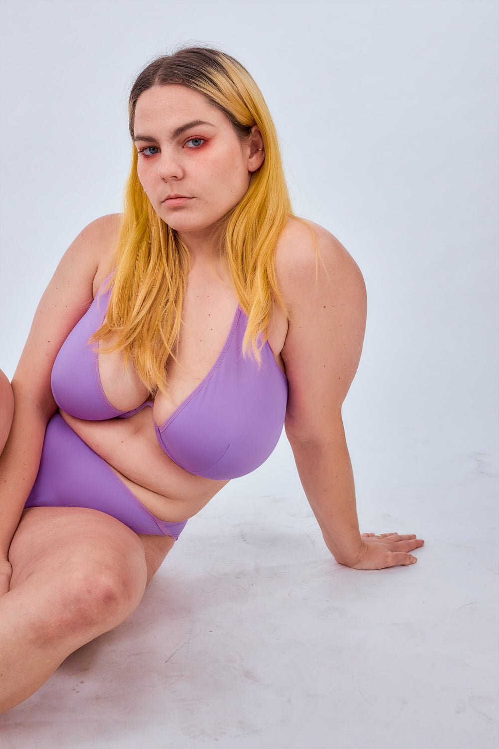 La Fille d'O: Changes Mono Wire Bikini Top - Lilac